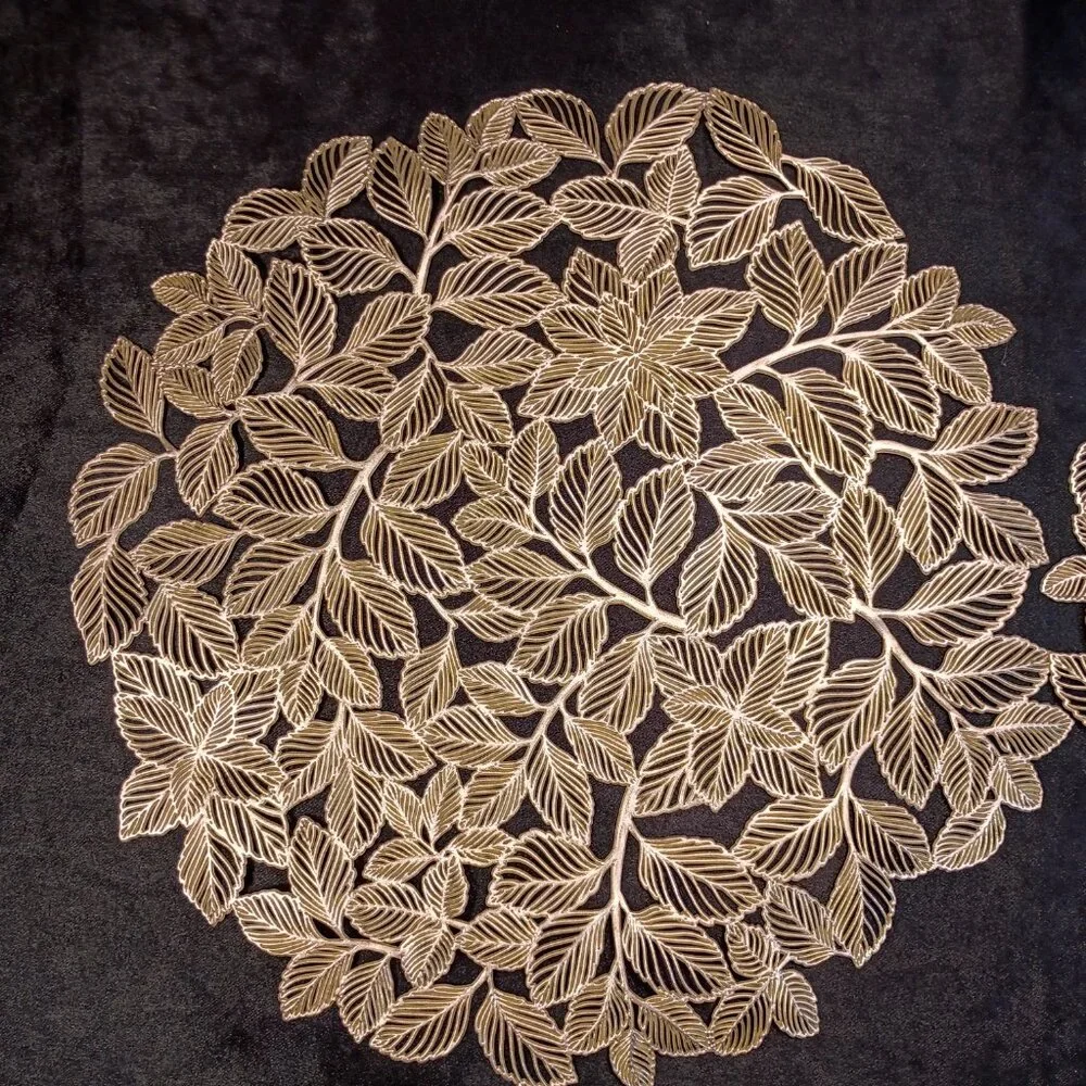 Gold Vinyl Placemats Set of 4 MCM Vintage Style Round Textured Christmas 14.5 in